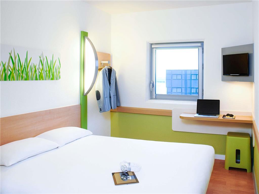 Ibis Budget Birmingham Airport Terminal Building - Nec 비켄힐 객실 사진