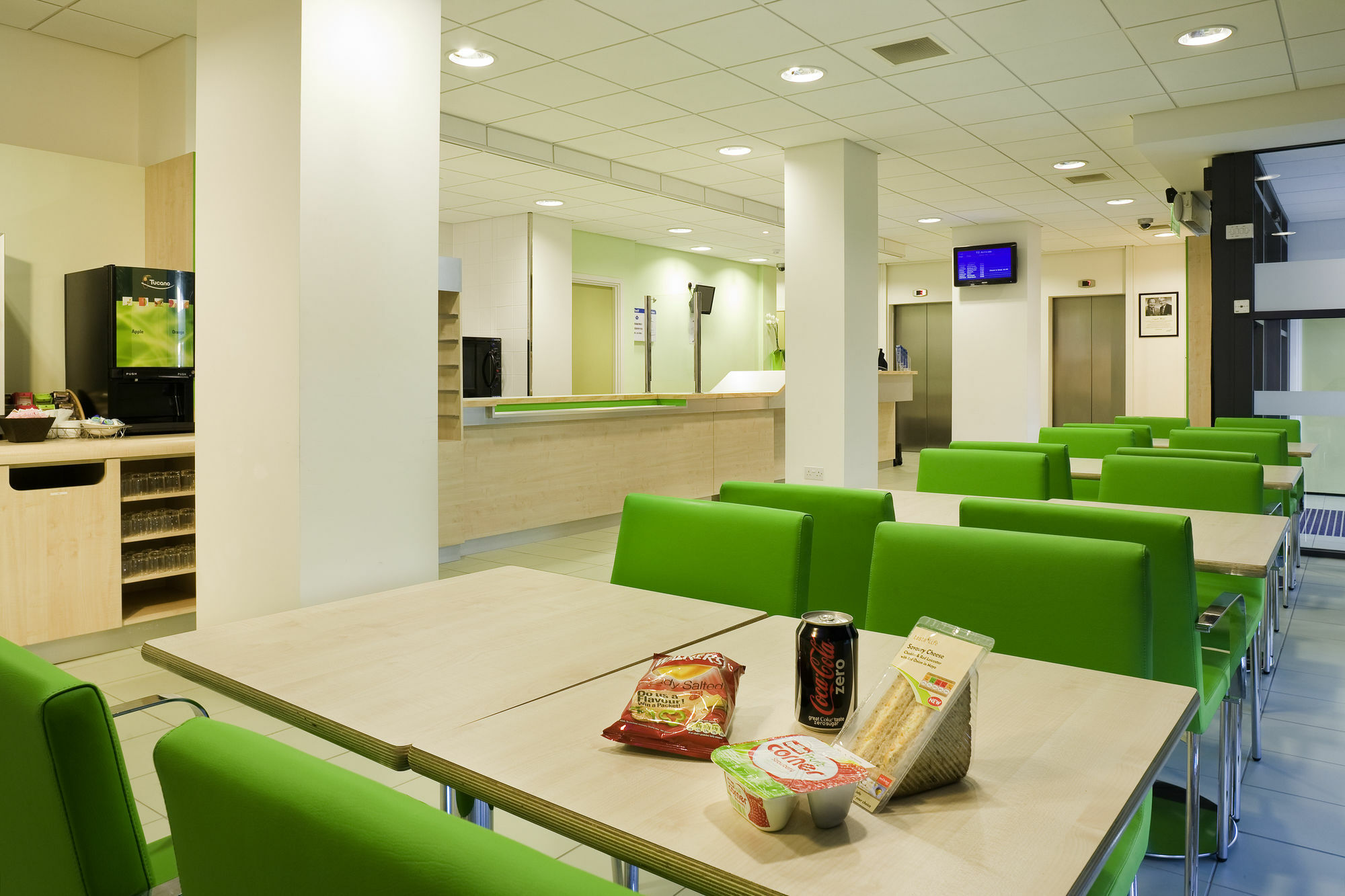 Ibis Budget Birmingham Airport Terminal Building - Nec 비켄힐 외부 사진